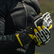 Knox Handroid Gloves MK5 black-yellow motorcycle gloves on rider Video thumbnail