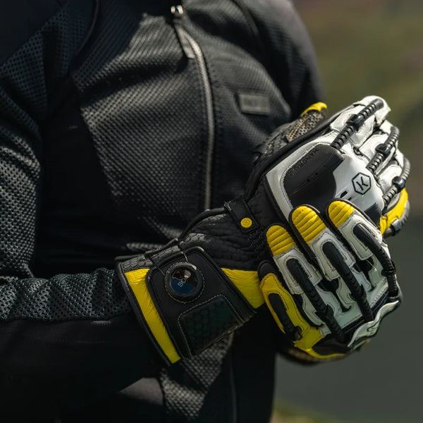 Knox Handroid Gloves MK5 black-yellow motorcycle gloves on rider