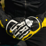Knox Handroid Gloves MK5 black-yellow motorcycle gloves close-up Video thumbnail
