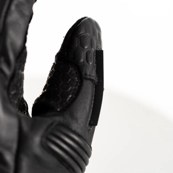 Knox Coniston motorcycle glove thumb protection detail