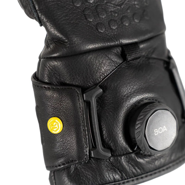 Knox Coniston motorcycle glove BOA cuff adjustment detail