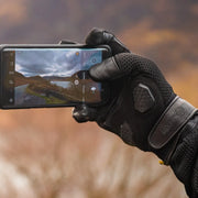 Knox Urbane Pro motorcycle glove using smartphone while riding Video thumbnail