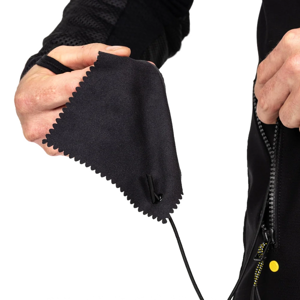 Knox motorcycle jacket sleeve cuff stretch fabric detail