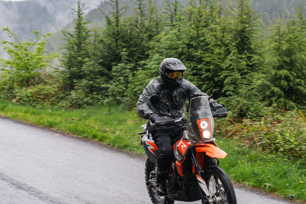 Knox Men's Tor Armoured Shirt & Waterproof Shell